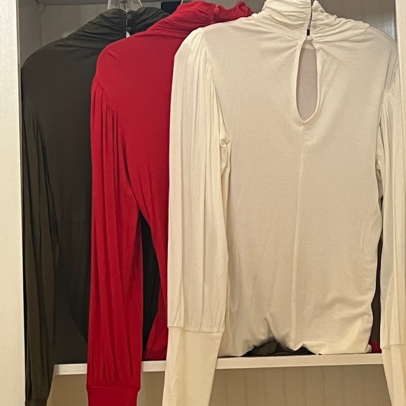 VENUS Turtleneck | Cream | M | Button Neck closure creates Beautiful Keyhole - Picture 8 of 10